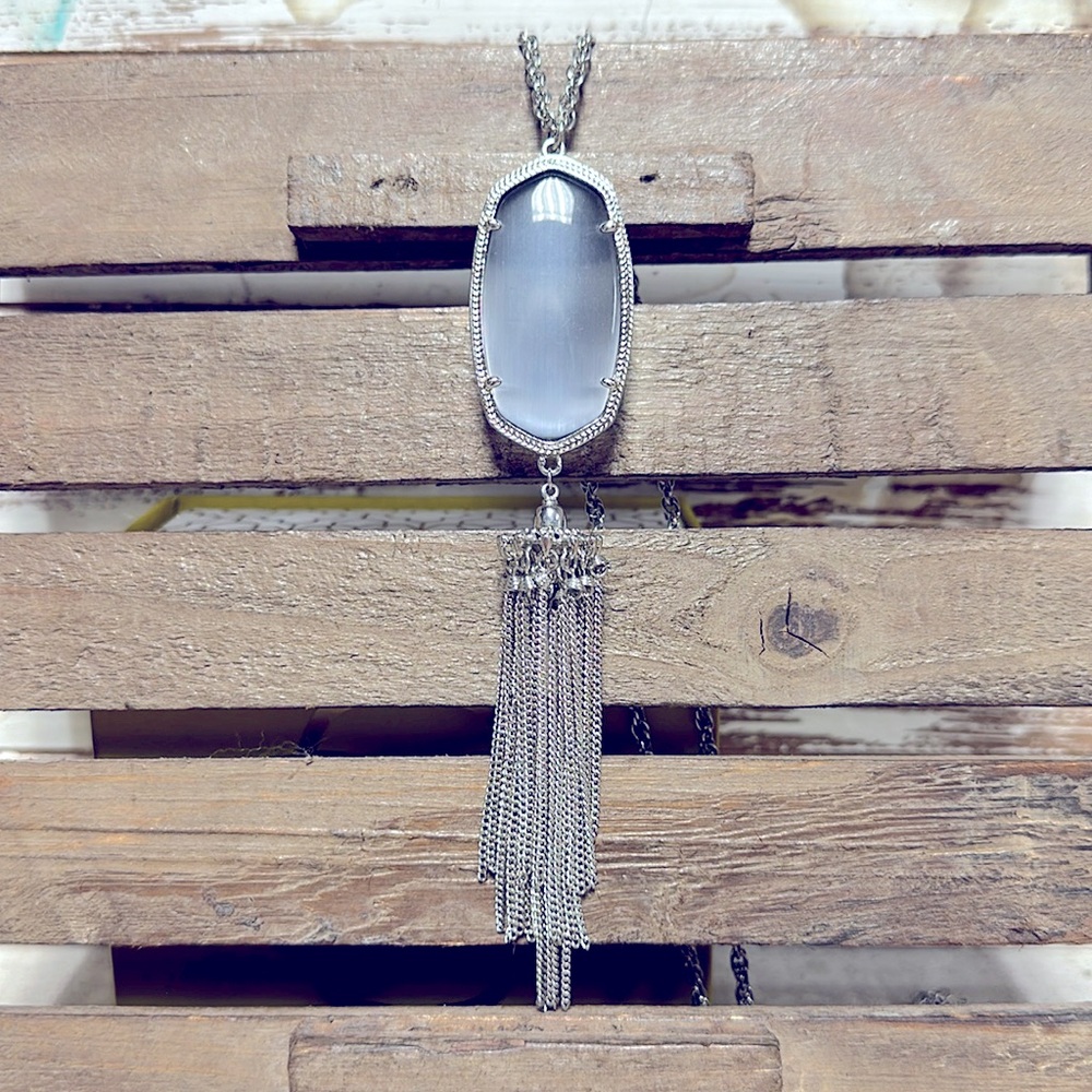 Kendra Scott euc grey slate gemstone crystal pendant fringe long necklace - Picture 3 of 6